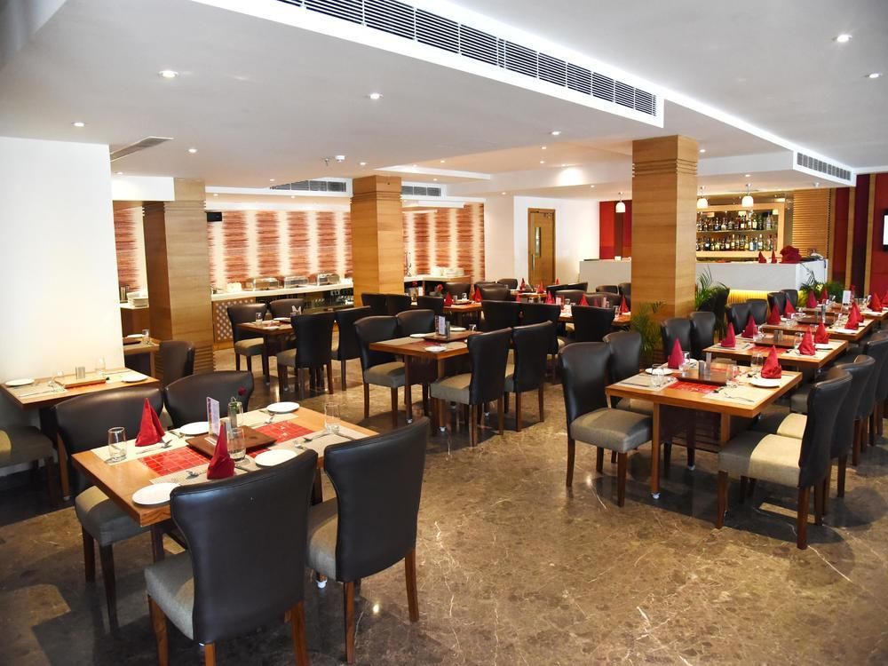 Zirakpur Sunbeam Premium酒店 外观 照片